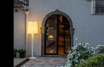 Hostal Tal� Restaurant&suite