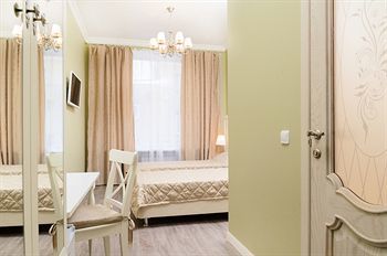 Chalet De Provence Business Hotel