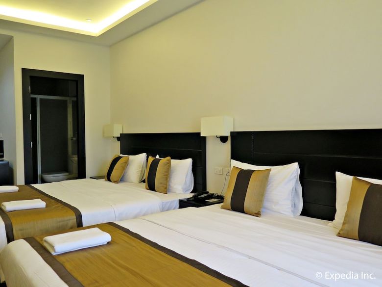 The Junction Tagaytay Hotel