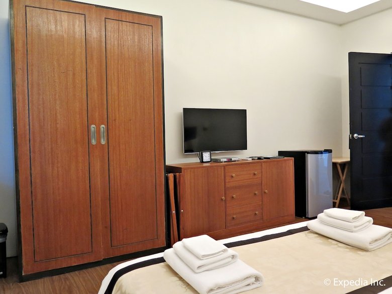 The Junction Tagaytay Hotel
