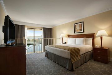 Hotel Hilton Airport