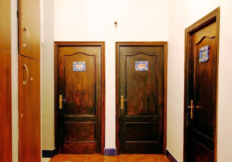 Hostal Dalis