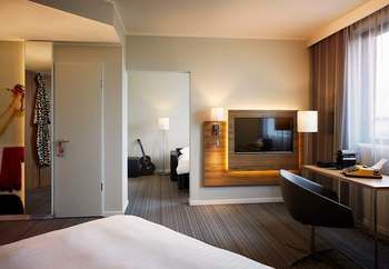 Hotel Moxy Munich Airport