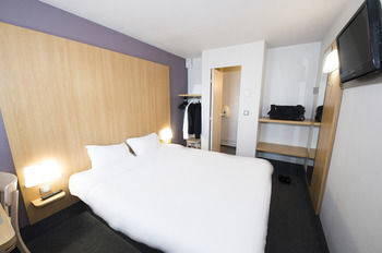 B&B Hotel Chateauroux (2) A�roport