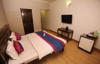 Hotel Crown Stay