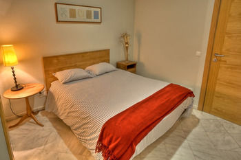 Apartamentos Mariano De Cavia