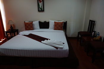 Phounsiri Hotel