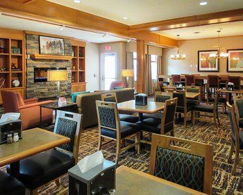 Hotel Mainstay Suites Watford City