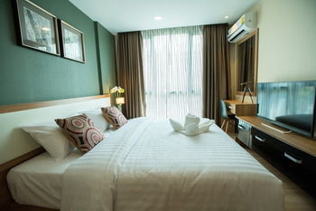 Aparthotel Ten Ekamai Suites By Aspira