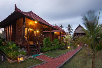 Hotel Abian Huts Lembongan