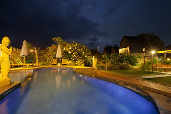 Hotel Abian Huts Lembongan