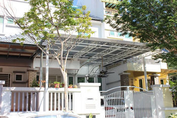 Albergue Nautilus Bay Home Inn