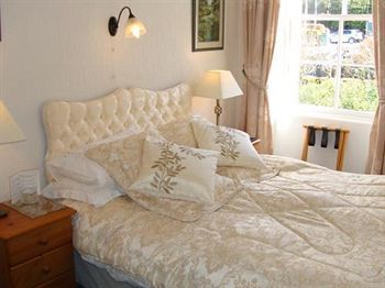 Bed & Breakfast Roseneath Guest House