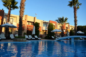 Aparthotel Stavros Melathron