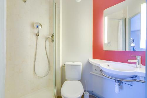 Hotel B&B H�tel Brignoles