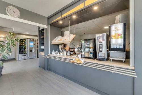 Hotel B&B H�tel Brignoles