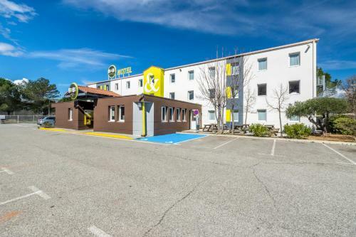 Hotel B&B H�tel Brignoles
