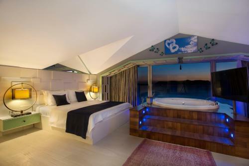 Sea View Hotel