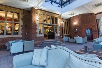 Hotel Dunston Hall