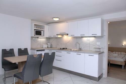 Apartments Son?ne Terase