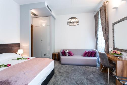 Hotel Starlight Luxury Rooms