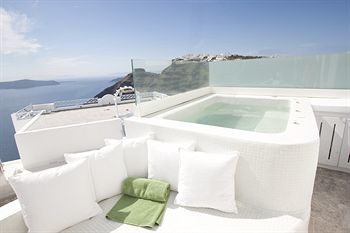 Bed & Breakfast Allure Suites