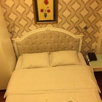Peteks Hotel