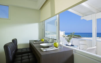 Coral Apartments