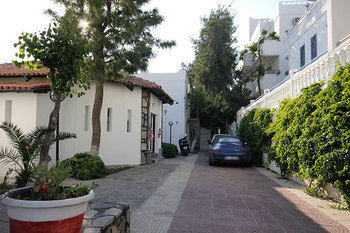 Maison 48 Apart Hotel
