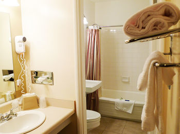 Motel Campus Inn & Suites Eugene Downtown