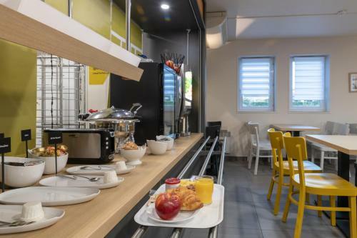 Hotel B&B H�tel Avignon (2)