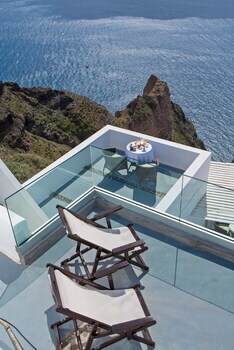 Noni's Apartments
