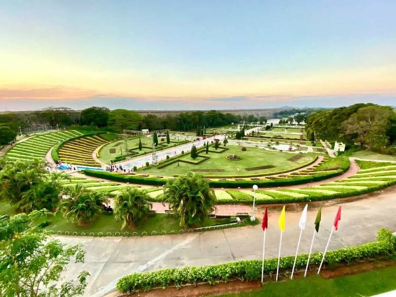 Hotel Royal Orchid Brindavan Gardens