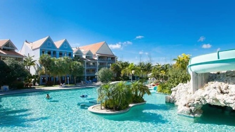 Flamingo Bay Hotel & Marina