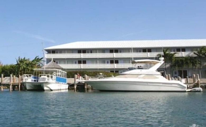 Flamingo Bay Hotel & Marina