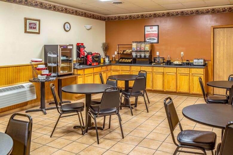 Hotel Econo Lodge Inn & Suites
