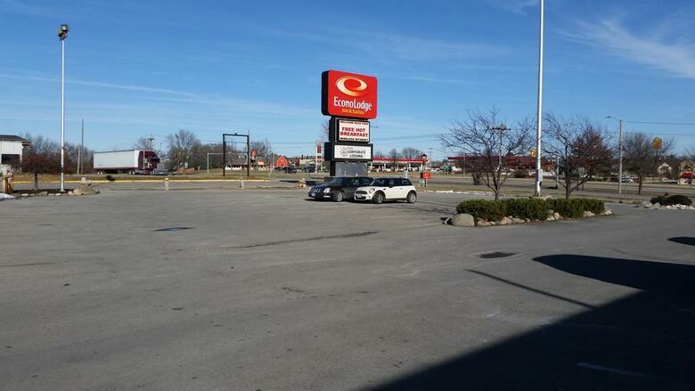 Hotel Econo Lodge Inn & Suites