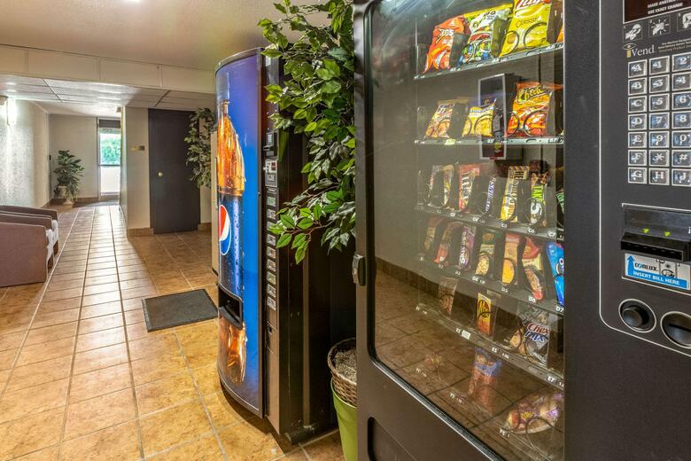 Hotel Econo Lodge Inn & Suites