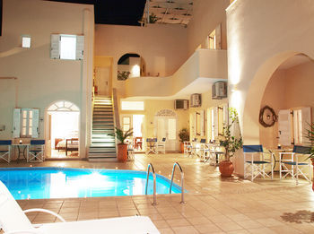 Reverie Santorini Hotel