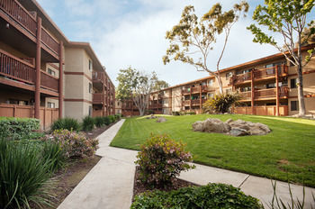 Apartamento Sunshine Suites At Midway
