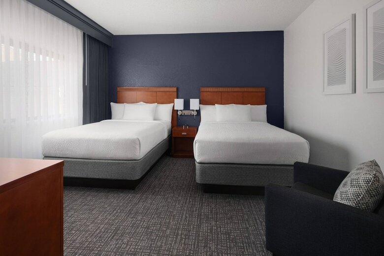 Hotel Courtyard By Marriott Rockville