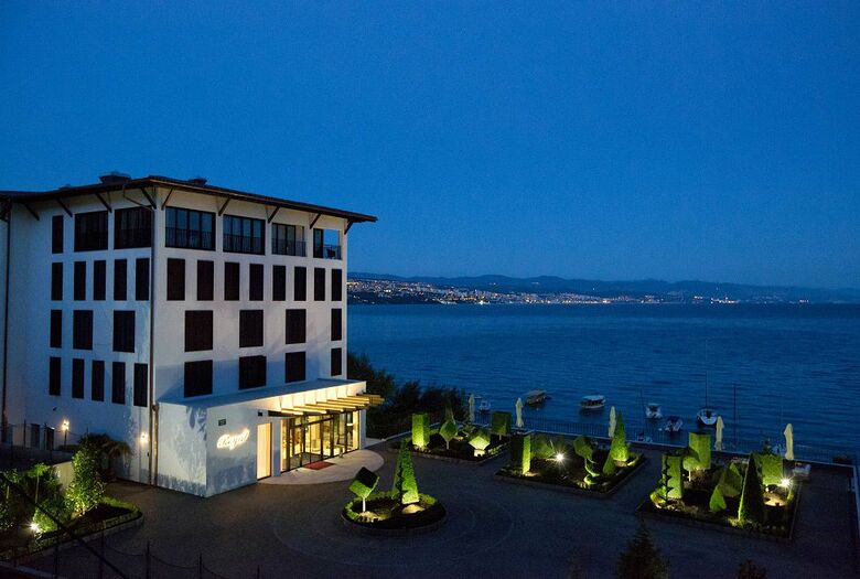 Hotel Royal