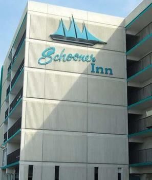 Hostal Schooner Inn