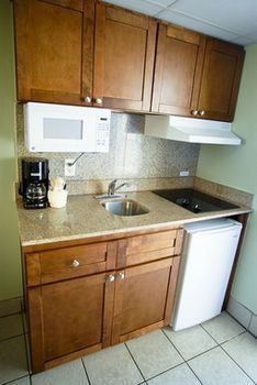 Hostal Schooner Inn