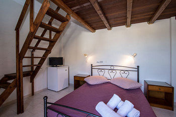 Hotel Petra Nera