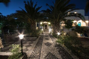 Hotel Petra Nera