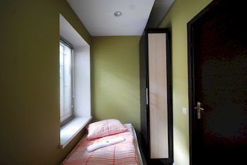 Albergue Landmark City Hotel