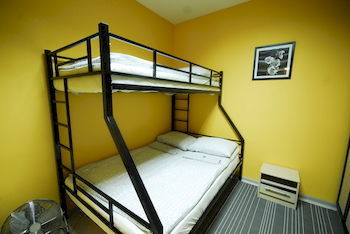 Albergue Landmark City Hotel