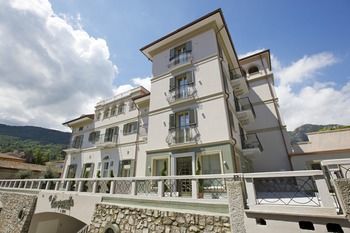 Hotel Al Campanile Aparthotel&suite