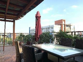 Peach Blossom River Hotel